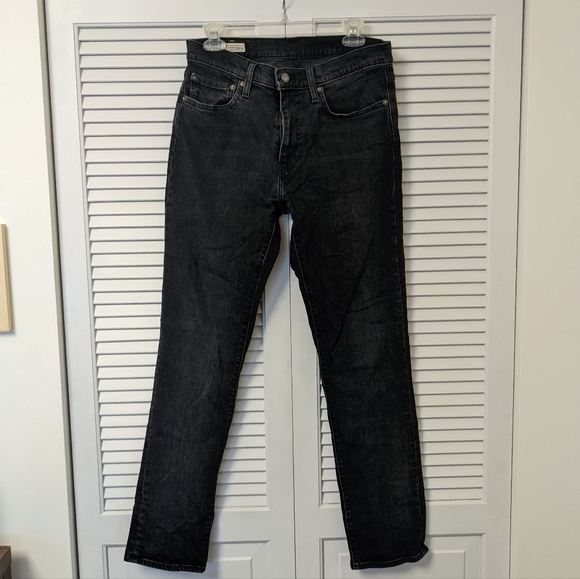 511™ Slim Fit Men's Jeans | 32 x 32 - Picture 2 of 5